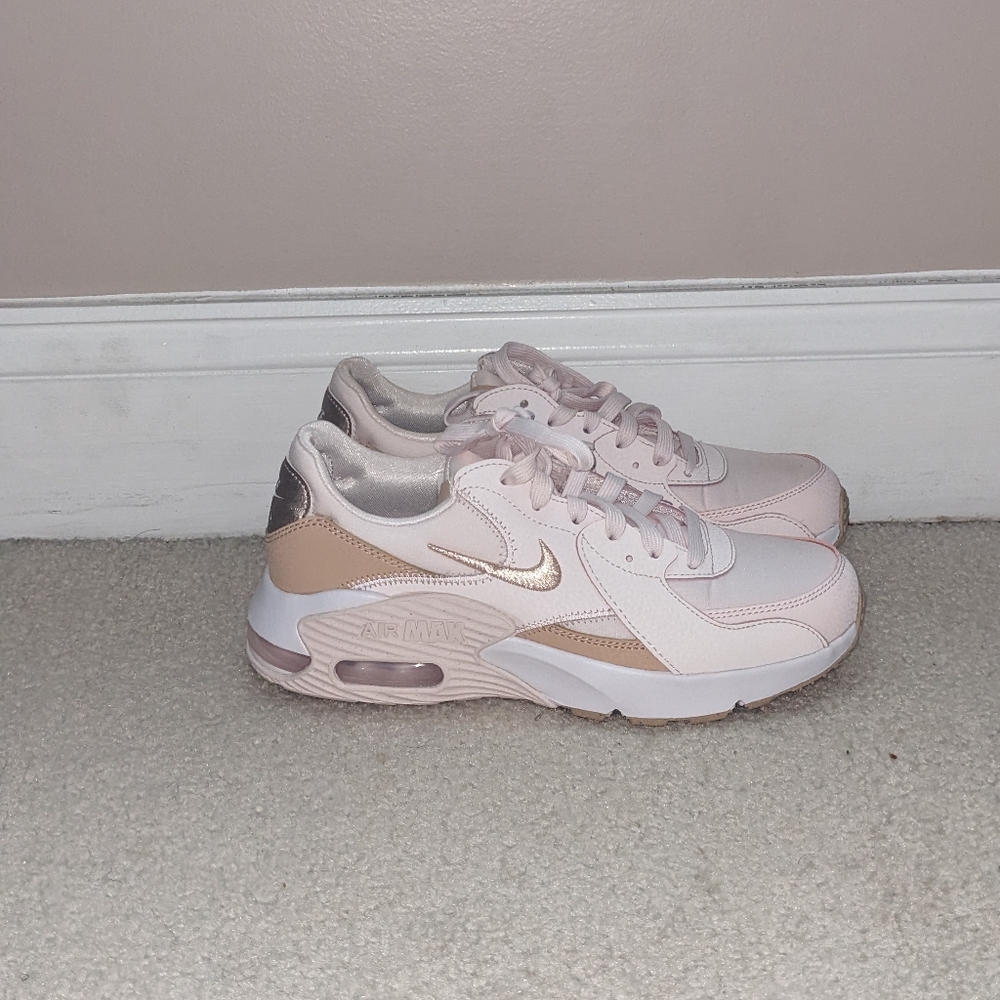 Pink Nike Air Max Excee